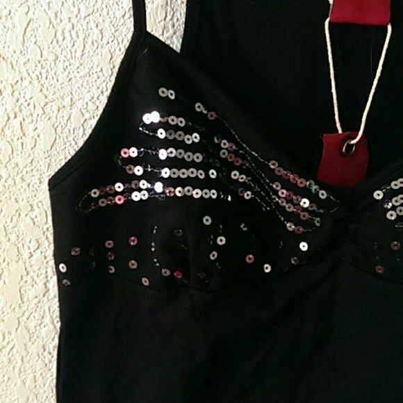 NWT black and sequined tank top size large - Picture 2 of 2