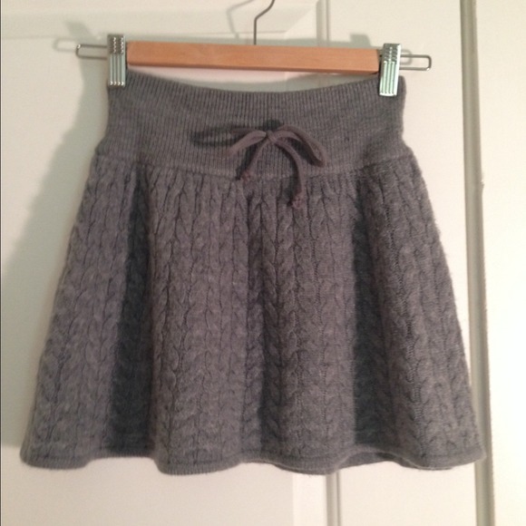 HM wool skirt
