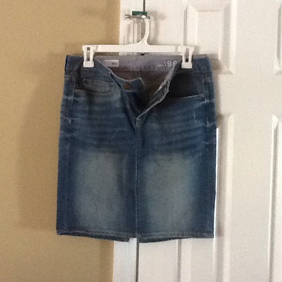 Gap Short Jean Skirt