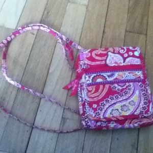 Vera Bradley mini hipster! Cute print!
