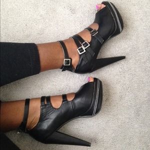New Black Leather Adjustable 4 Strap Heels.