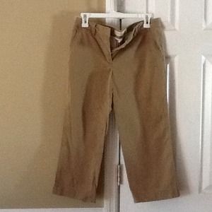 J crew kaki 3/4 pants