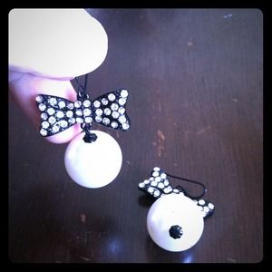 Betsey Johnson pearls