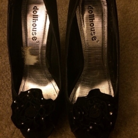 Sparkly rose high heels