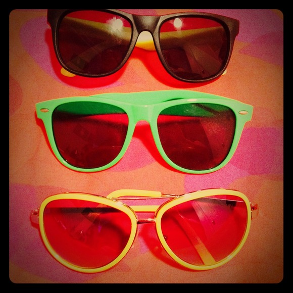🎈Sunnies Bundle