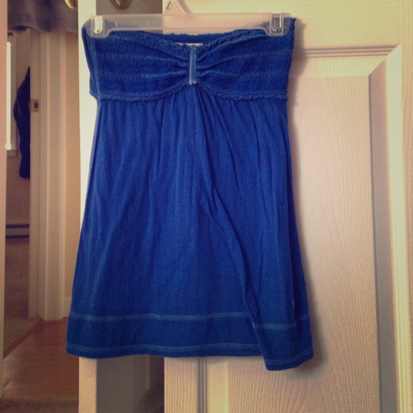 Blue tube top.
