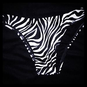 Brazilian bikini bottoms