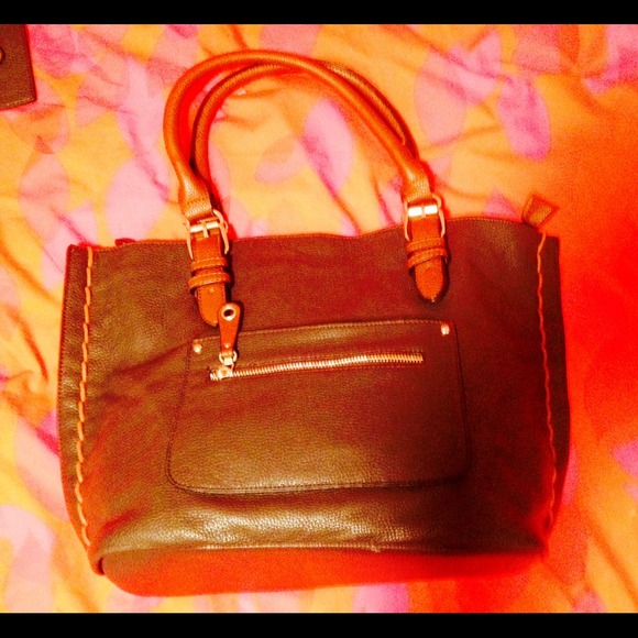 🎉SOLD LOCALLY🎉 - Picture 2 of 3