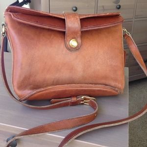 Authentic vintage Coach Satchel Crossbody handbag