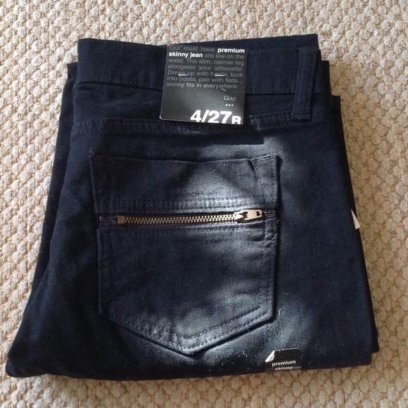 The Gap Premium Skinny Jean 4/27R