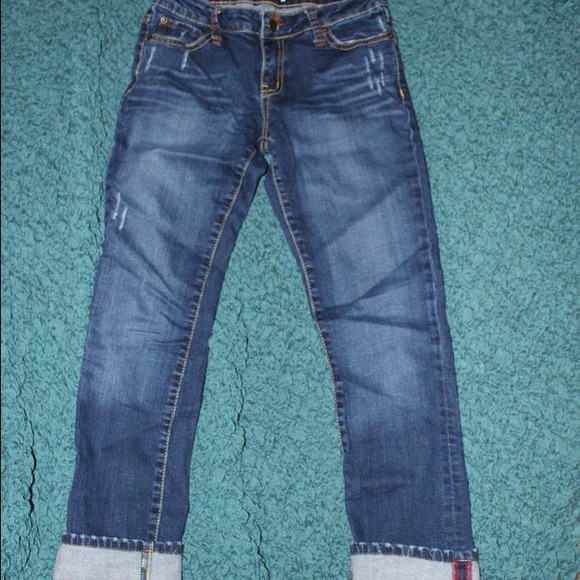 Cute cuff, mid calf Capri