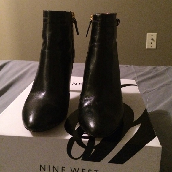 🎉 reduced 🎉 Nine West ankle boots