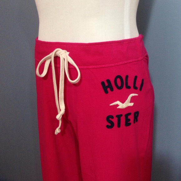 Hollister Pants - Hollister hot pink pants