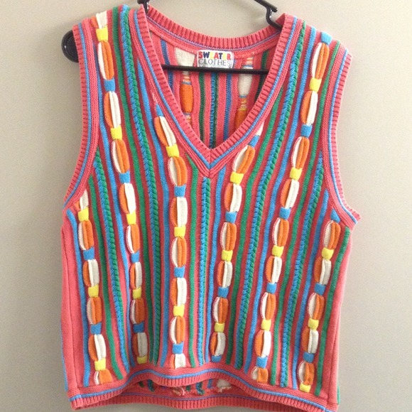 Vintage Sweater Vest - Picture 3 of 4