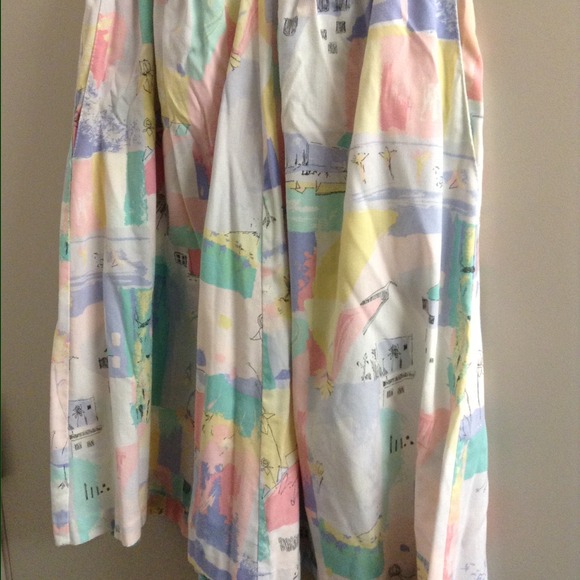 90's High Waisted Skirt - Picture 2 of 4