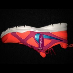 Nike tennis shoes-I have 3 sizes (6.5, 7, and 7.5)