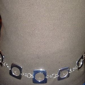 ⬇️️FINAL REDUCTION- Cute silver belt