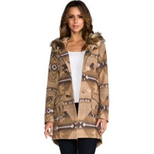 🎊SALE🔅NWT BB DAKOTA Davina Coat