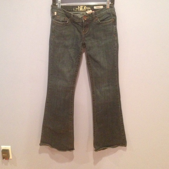It jeans