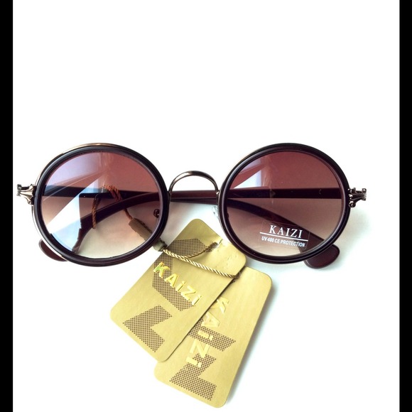 Vintage style sunglasses