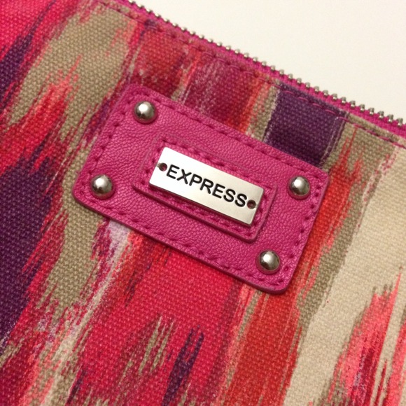 Express Wrislet Handbag Multi-Color Spring - Picture 3 of 4