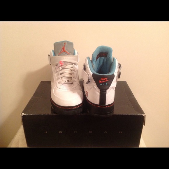 100% Authentic Jordan's. The best of both worlds - Picture 2 of 4