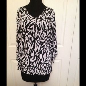 SEQUINED ANIMAL PRINT BLOUSE