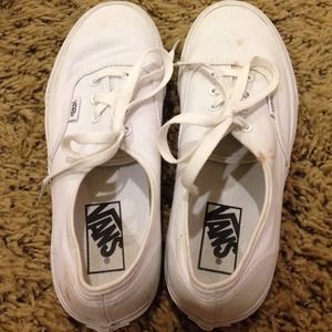 💢SOLD💢 White Vans