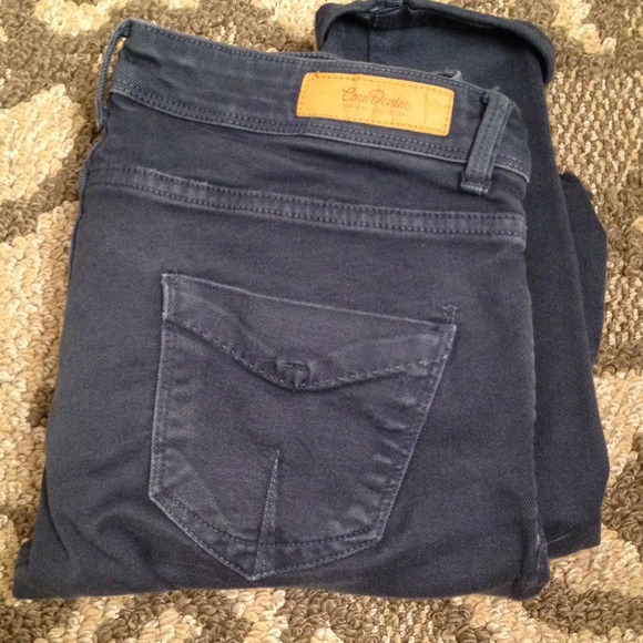 SOLD in a bundle to @nimia! :) - Picture 4 of 4