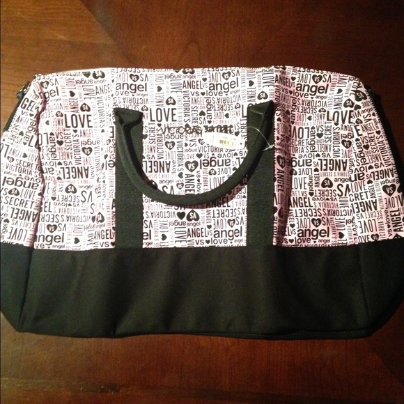 Adorable victoria secret bag!!!!