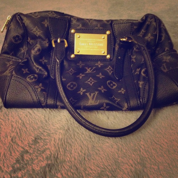♥️Beautiful Black Handbag♥️
