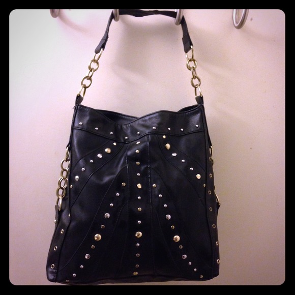 ❗️REDUCED❗️Gold studded purse