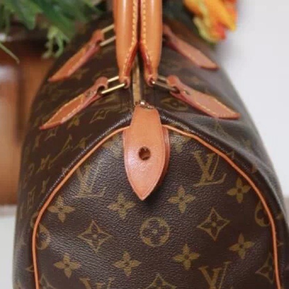 101% authentic speedy Louis Vuitton - Picture 2 of 4