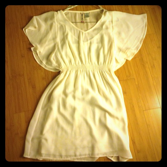 Xs flowy sheer cream colored dress