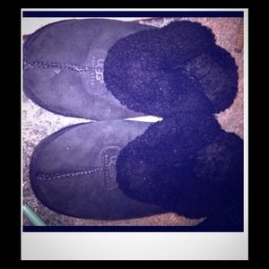 Pre loved ugg slippers