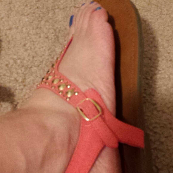 Candies caricky coral sandals. Size 9 - Picture 3 of 4