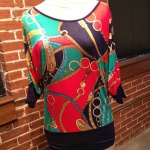 Cute top never worn