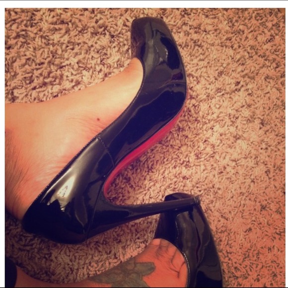 SOLD. Authentic Christian Louboutin Rolando