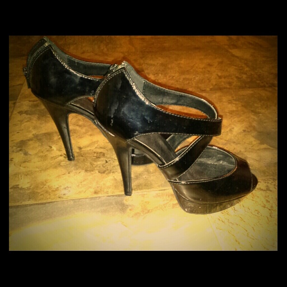 Black heels