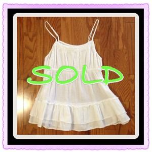 Mossimo white top