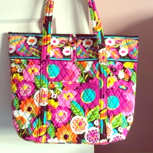 SOLD 💚💜NWT Va va bloom Vera tote💜💚
