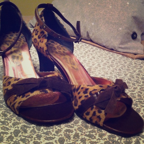 Mudd Shoes - 🌸FINAL REDUCTION🌸going to yard sale on 8/2