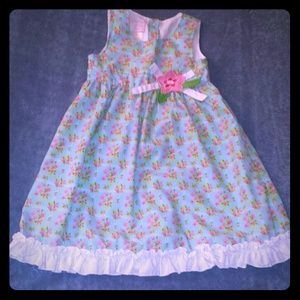 Girl's dress