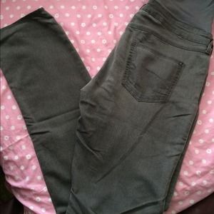 Maternity Pants 👖
