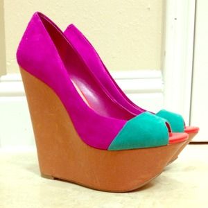 Jessica Simpson Color Blocked Wedges