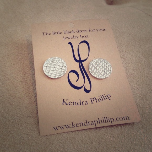 Kendra Phillip Jewelry - Tara Earring
