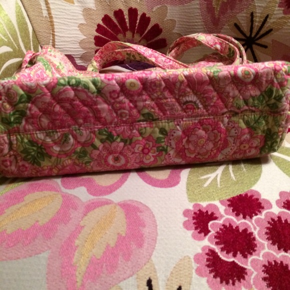 🚫SOLD🚫 Vera Bradley Petal Pink tie tote- cheetah - Picture 3 of 3