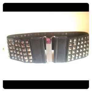 Stud waist belt!