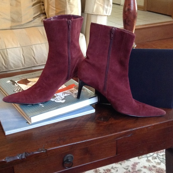 Beautiful suede boots