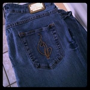 Plus size Baby Phat jeans!!